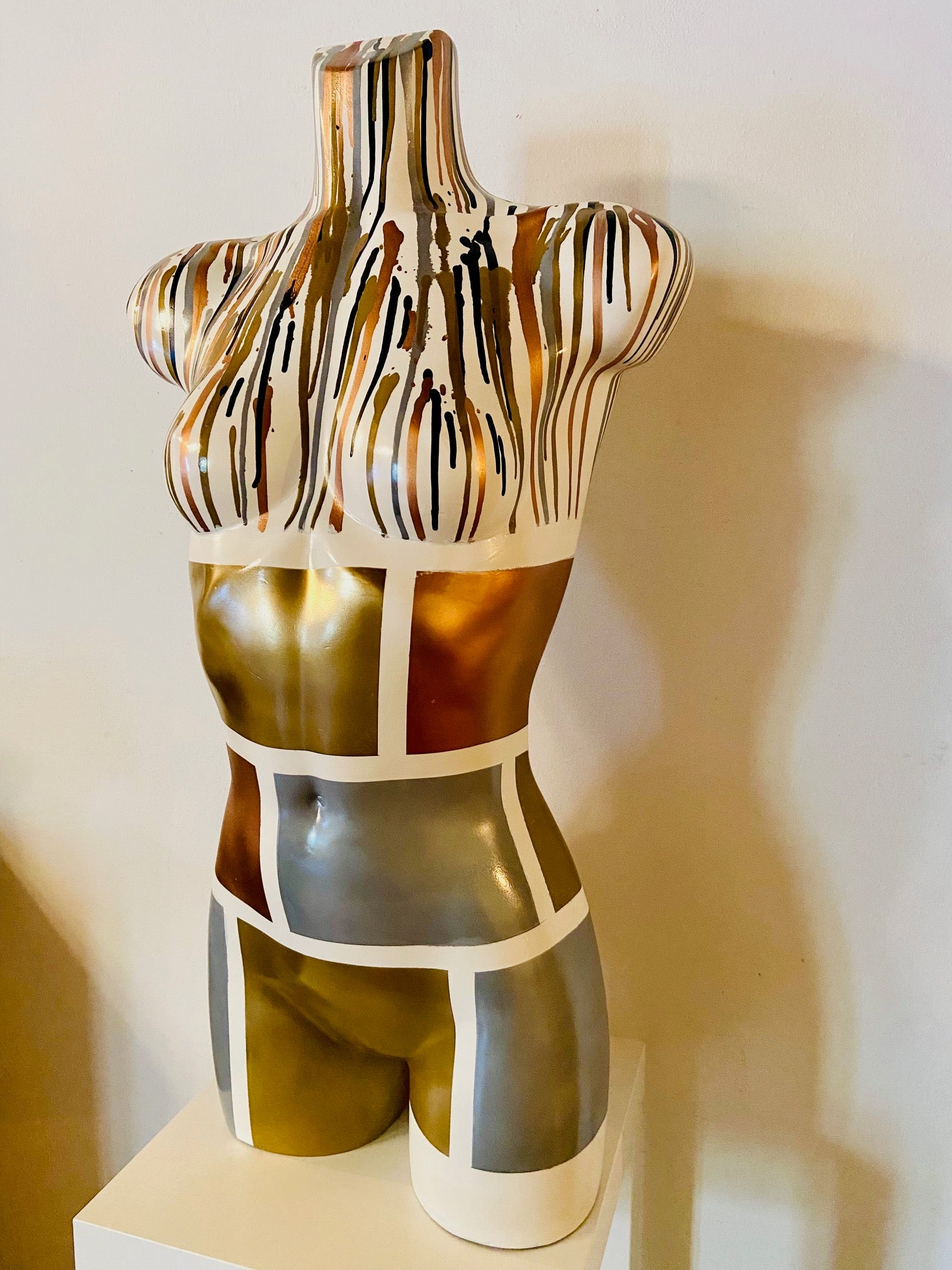 MISS GOLD MONDRIAN (2025) - MAM POP ART STORE