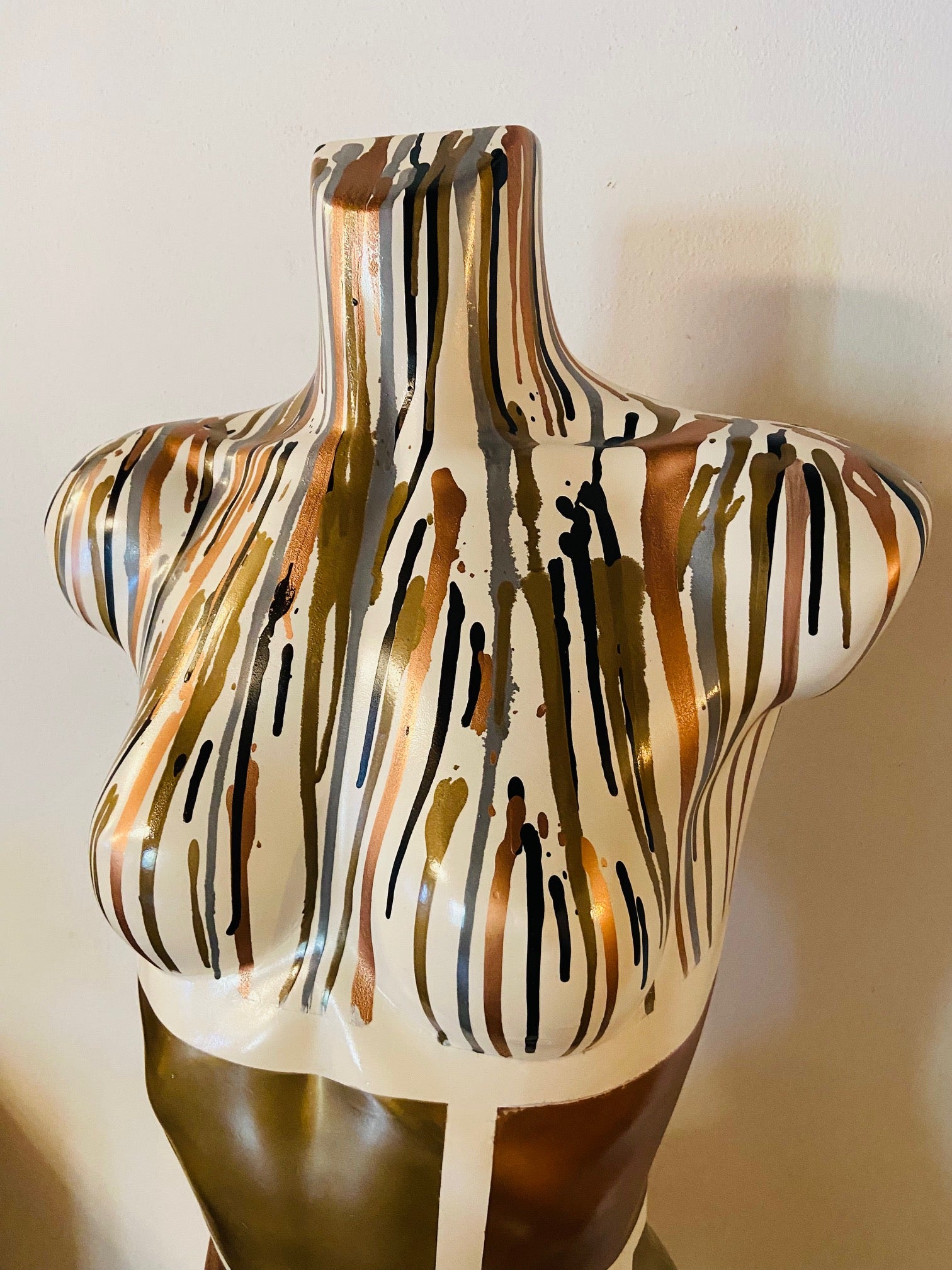 MISS GOLD MONDRIAN (2025) - MAM POP ART STORE