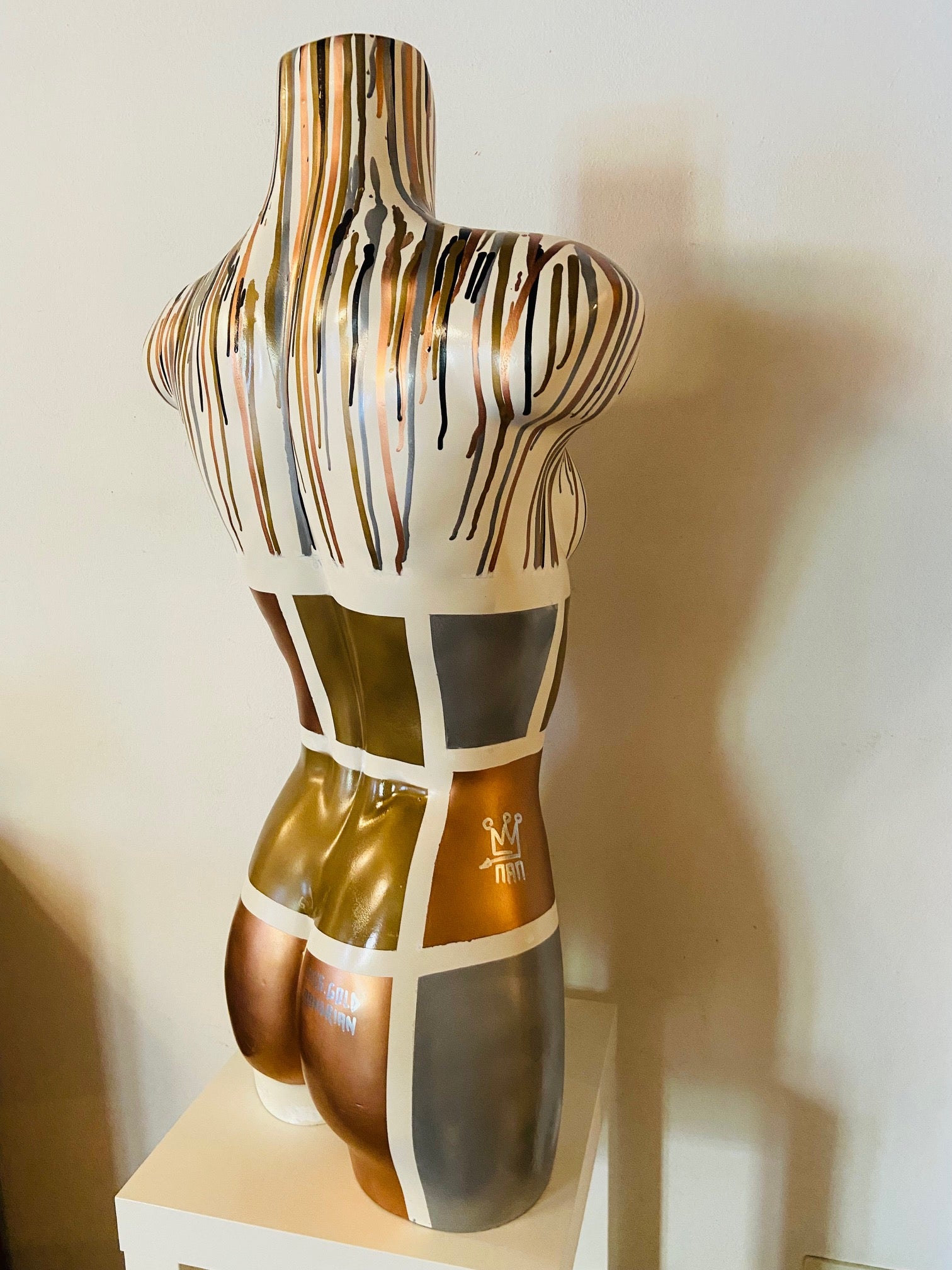 MISS GOLD MONDRIAN (2025) - MAM POP ART STORE