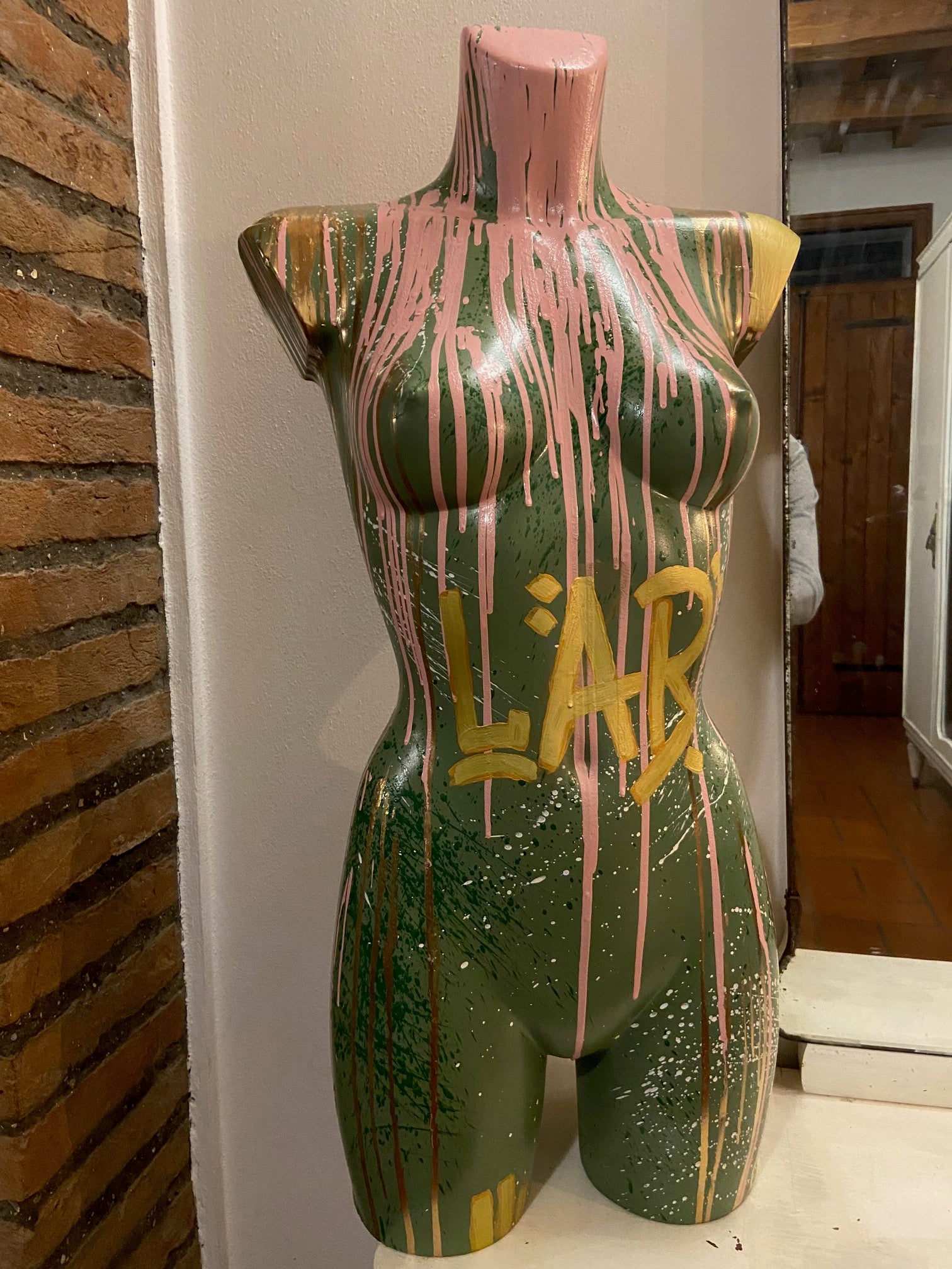 MISS LAB (2025) MAM POP ART STORE