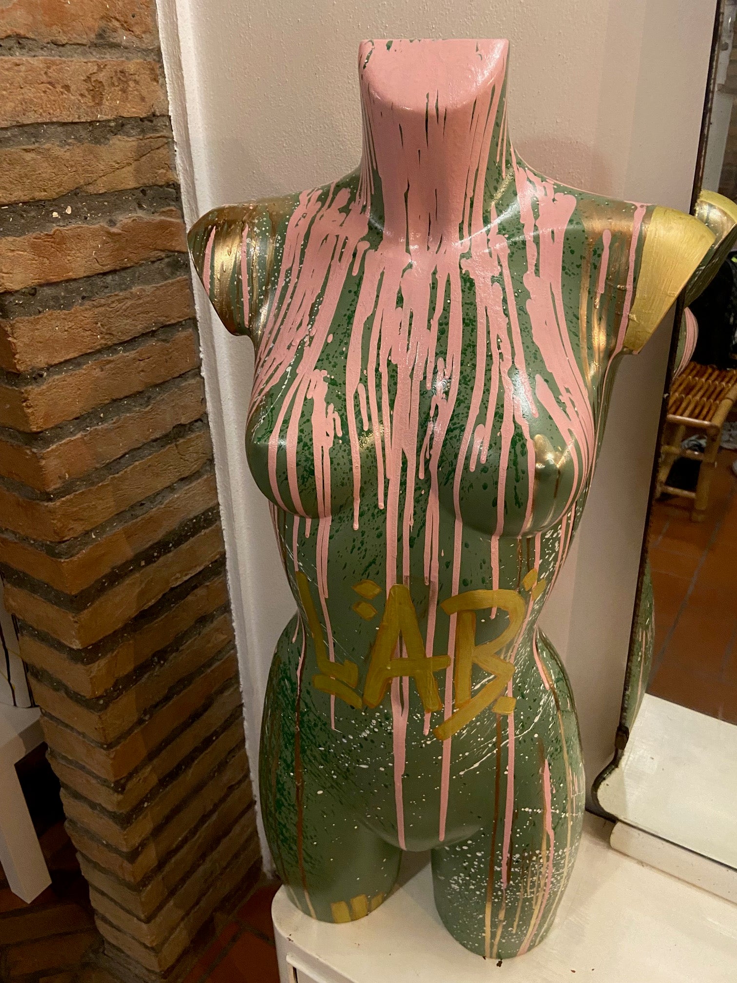 MISS LAB (2025) MAM POP ART STORE