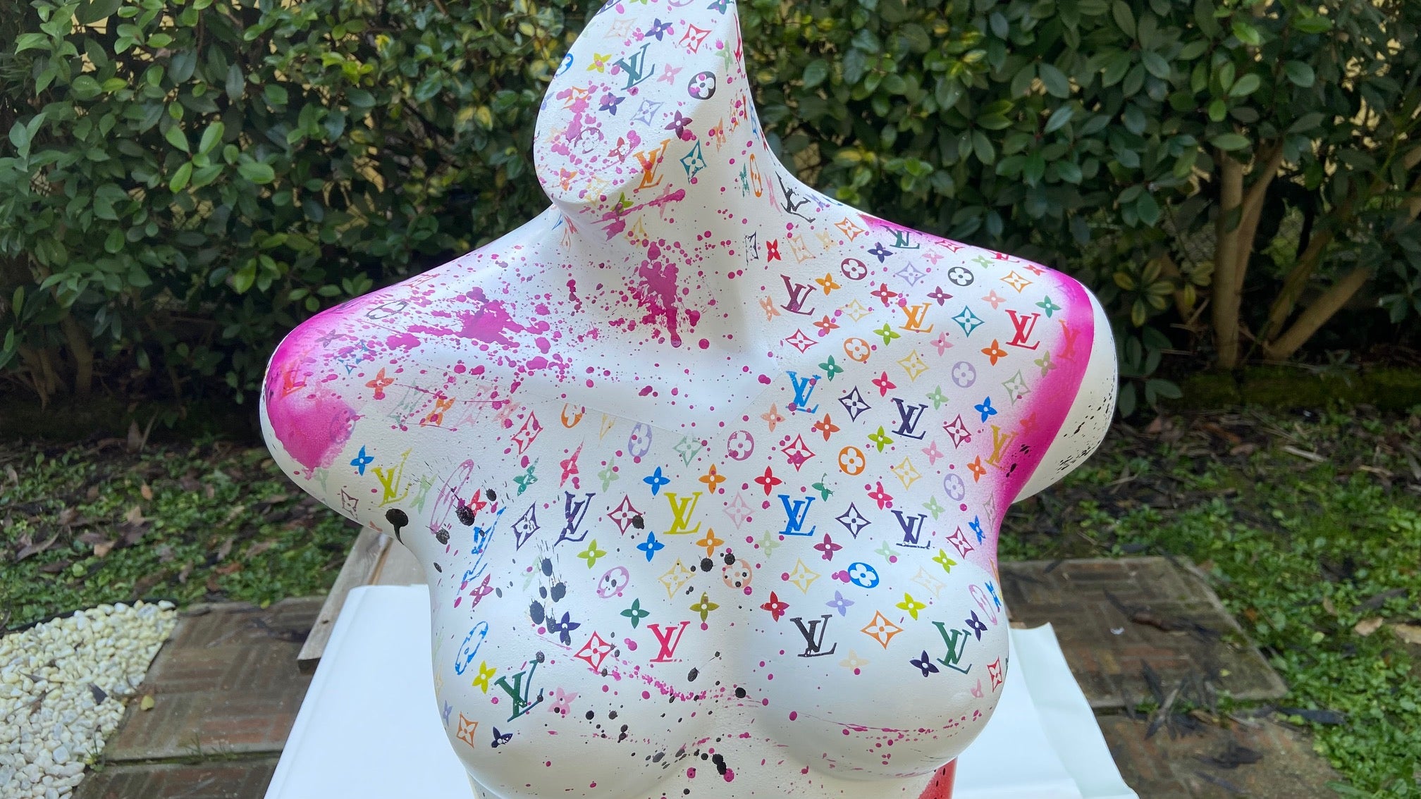 LADY VUITTON (2024) MAM POP ART STORE