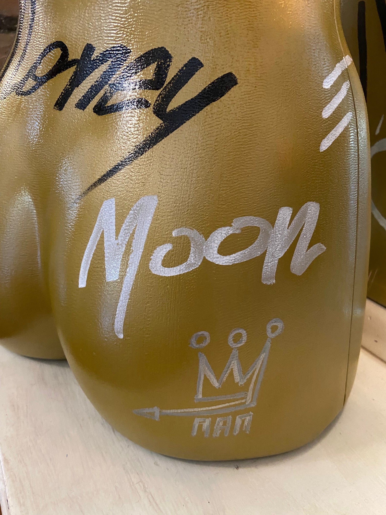 LADY REBEL (2024) - MAM POP ART STORE