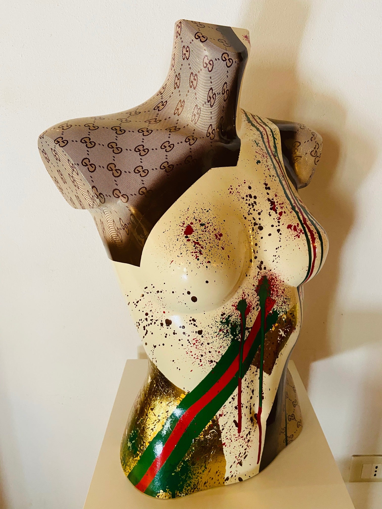 LADY GUCCI (2025) - MAM POP ART STORE