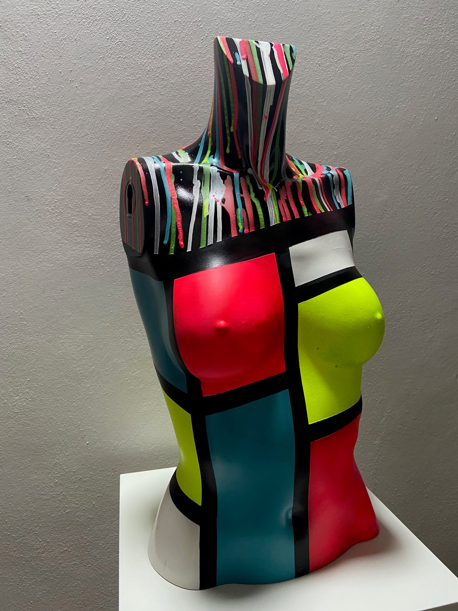 MISS MONDRIAN FLUO REVERSE (2025) MAM POP ART STORE