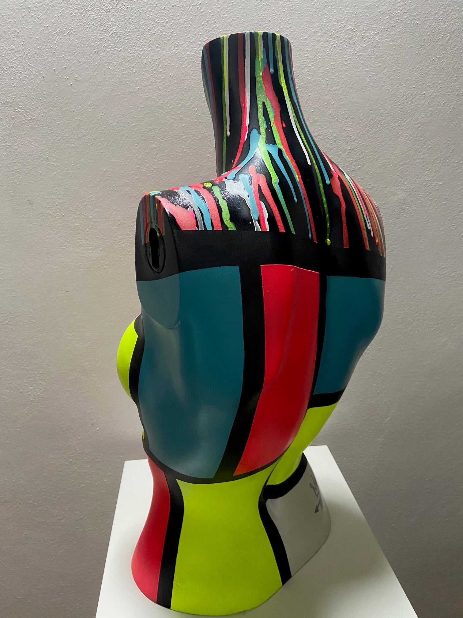 MISS MONDRIAN FLUO REVERSE (2025) MAM POP ART STORE